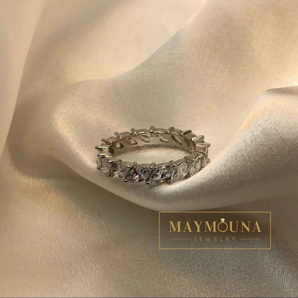 🤩HP|925 Sterling Silver Marquise CZ Eternity Ring - Picture 5 of 6